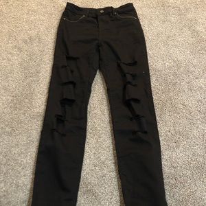 Ripped black skinny jeans